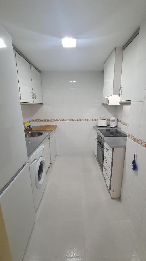 Ideal familias en urbanización de lujo a 600m de la playa Levante con Wifi, AC y Parking Benidorm Exterior foto