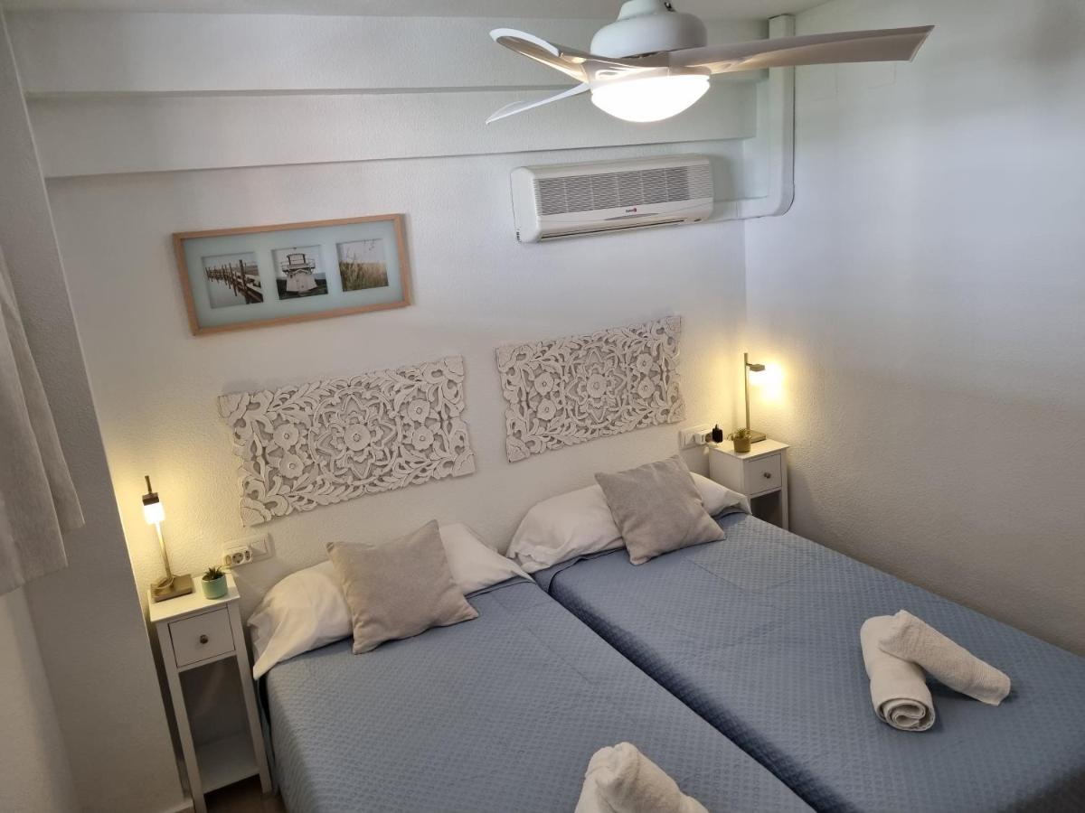 Ideal familias en urbanización de lujo a 600m de la playa Levante con Wifi, AC y Parking Benidorm Exterior foto